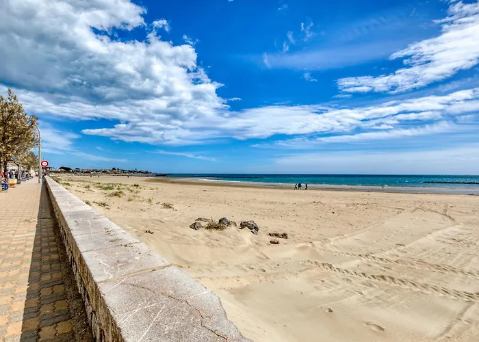 Les Ptits Loups, D'agde Le Grau-dʼAgde