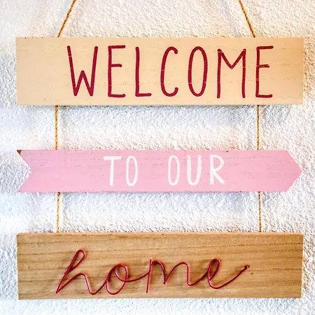 Les Ptits Loups, D'agde Le Grau-dʼAgde