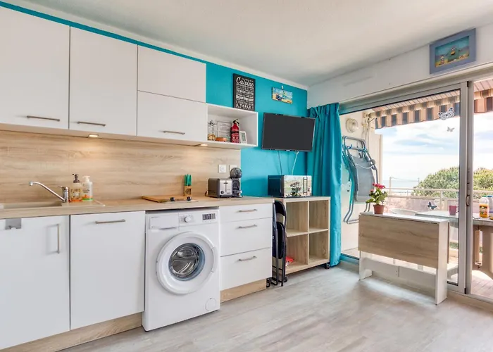 Les Ptits Loups, D'agde Le Grau-dʼAgde