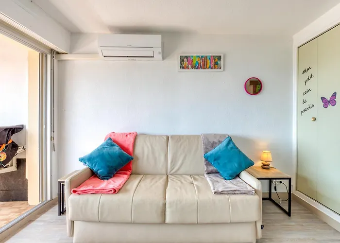 Les Ptits Loups, D'agde Le Grau-dʼAgde